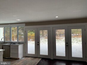 204 Donmore Dr in Great Falls, VA - Building Photo - Building Photo