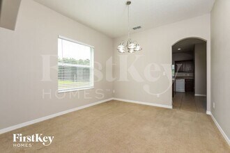 361 Bella Rosa Cir in Sanford, FL - Building Photo - Building Photo