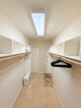 584 Rockhurst St in Buda, TX - Building Photo - Building Photo