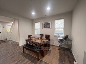 19205 14TH AVE SE in Bothell, WA - Building Photo - Building Photo