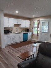 135 Poland Rd, Unit Unit3 in Auburn, ME - Building Photo - Building Photo