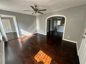256 Oriental Ave in San Antonio, TX - Building Photo - Building Photo