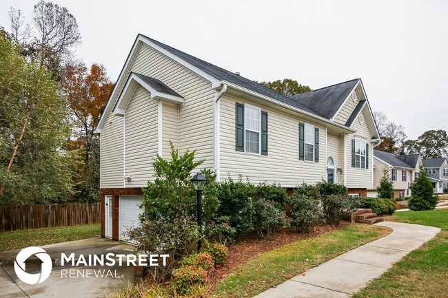 212 Mallard View Ln in Winston-Salem, NC - Building Photo - Building Photo
