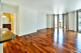 88 King St, Unit 619 in San Francisco, CA - Building Photo - Building Photo