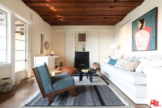 1811 Edgecliffe Dr in Los Angeles, CA - Building Photo - Building Photo