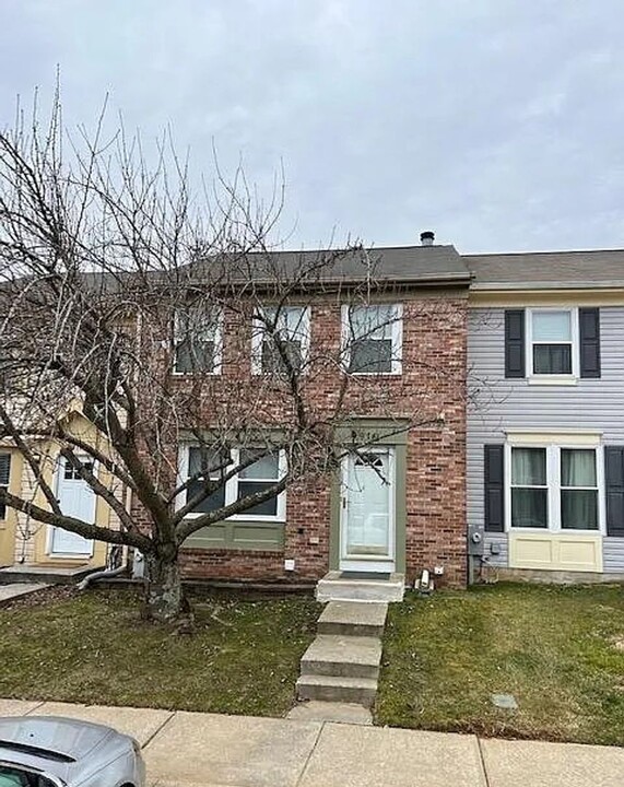 918 Grayson Square in Bel Air, MD - Foto de edificio