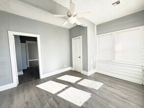 1119 NW 9th St, Unit A in Oklahoma City, OK - Building Photo - Building Photo