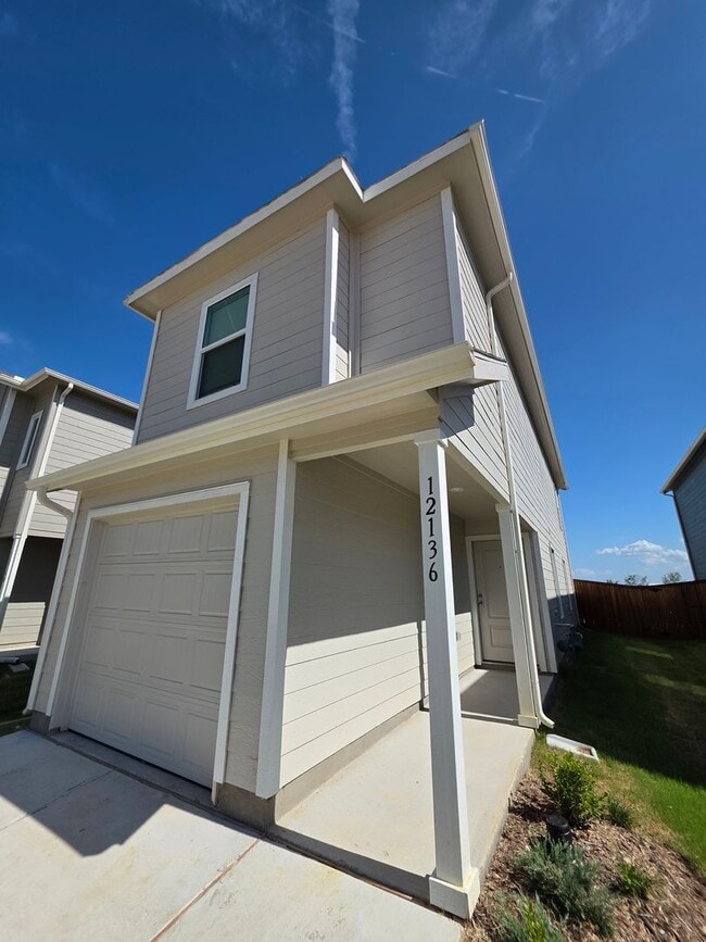 12136 Morgan Dr in Aubrey, TX - Building Photo - Building Photo