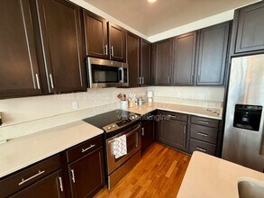 2525 College St in Jacksonville, FL - Foto de edificio - Building Photo