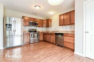 725 Woodway Ln in Bargersville, IN - Building Photo - Building Photo