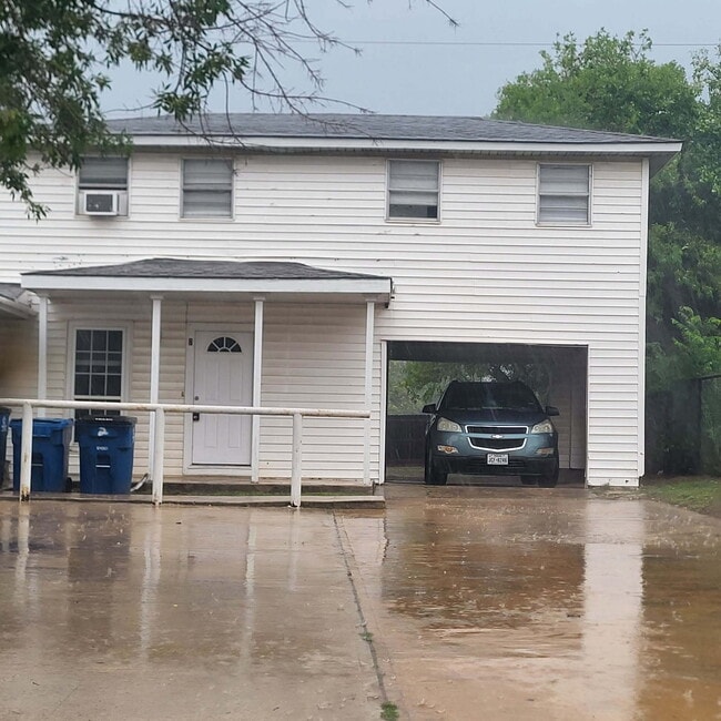 property at 702 8th St