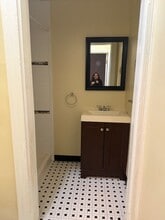 934 Lehigh St, Unit 1 in Easton, PA - Building Photo - Building Photo