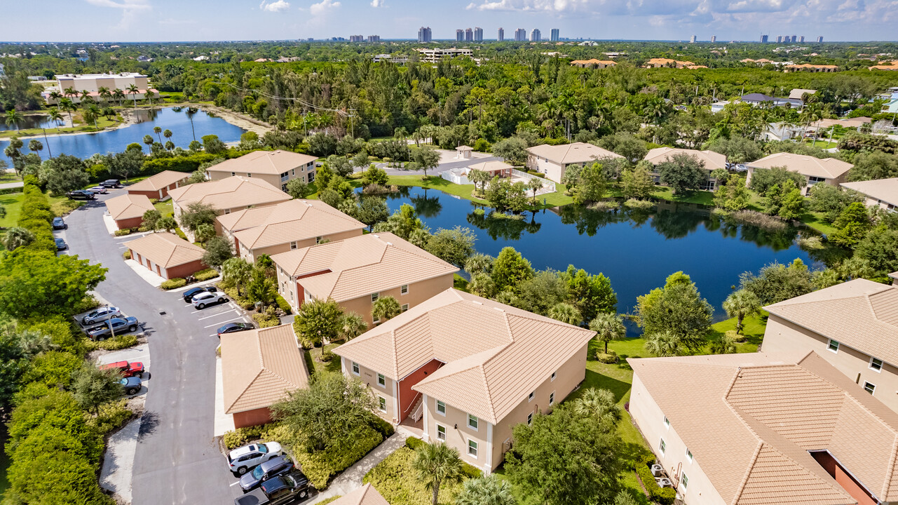 27420 Palmesta Circle in Bonita Springs, FL - Building Photo