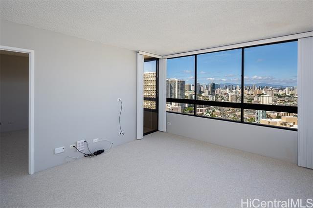 2499 Kapiolani Blvd in Honolulu, HI - Building Photo - Building Photo