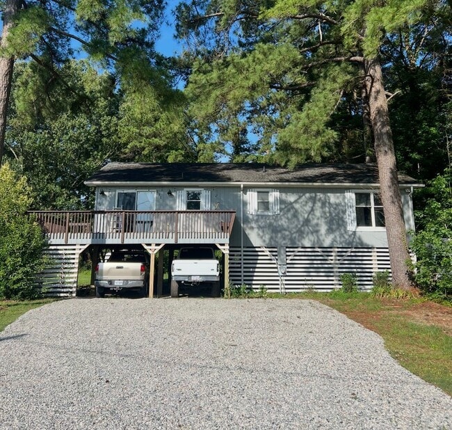 property at 131 River Shore Dr