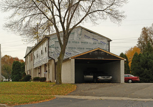 2641 Dunstan Dr in Warren, OH - Foto de edificio - Building Photo