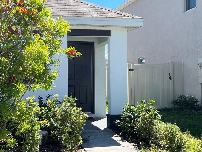 11422 Stone Pine St in Riverview, FL - Building Photo - Building Photo