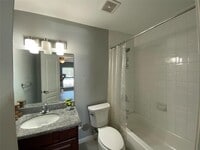 5333 Richmond Ave. photo'
