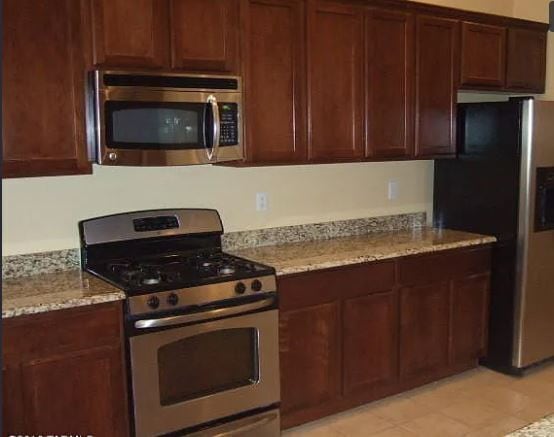 1050 E Providence Canyon Dr in Sahuarita, AZ - Building Photo - Building Photo