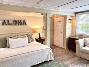 3023 Kalakaua Ave in Honolulu, HI - Building Photo - Building Photo