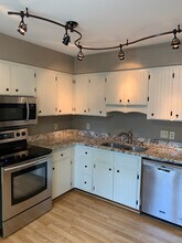 Room in House on Sawmill Rd in Raleigh, NC - Building Photo - Building Photo