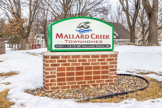 Mallard Creek Townhomes in Ankeny, IA - Building Photo - Building Photo