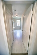 Room in House on W Bewick St in Fort Worth, TX - Building Photo - Building Photo