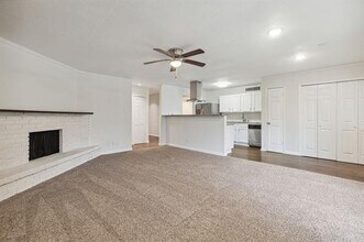 1004 Fort Worth St in Mansfield, TX - Building Photo - Building Photo