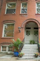 1905 Serbian Dr in St. Louis, MO - Building Photo