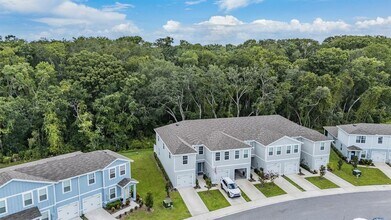 12136 Grizzly Ln in New Port Richey, FL - Building Photo - Building Photo
