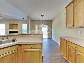 653 Timber Walk Dr in Simpsonville, SC - Building Photo - Building Photo