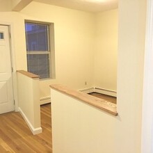 122 Berkshire St, Unit 3B in Cambridge, MA - Building Photo - Building Photo