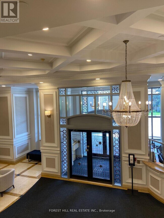 10 Old York Mills Rd in Toronto, ON - Building Photo - Building Photo