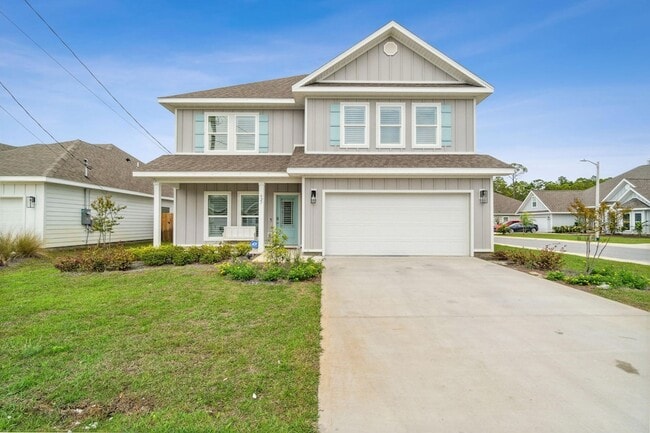 property at 627 Las Roblas Grande Dr