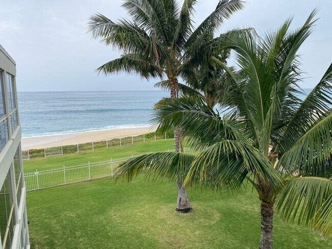 87-561-561 Farrington Hwy in Waianae, HI - Building Photo - Building Photo