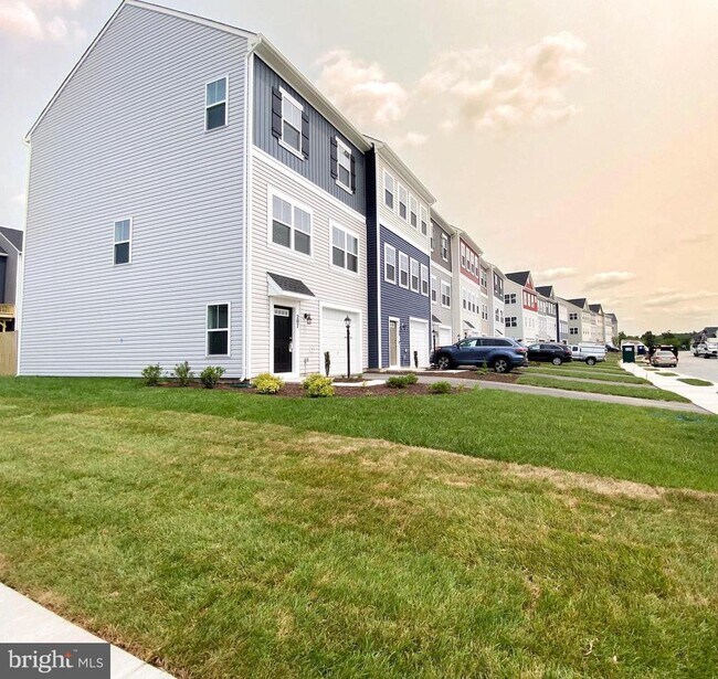 207 Barrister St in Stephenson, VA - Building Photo - Building Photo