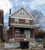 3315 Milton Ct in Cincinnati, OH - Building Photo