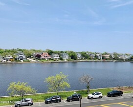 500 Deal Lake Dr in Asbury Park, NJ - Building Photo - Building Photo