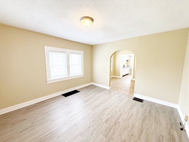 5417 Greenfield Ave in Indianapolis, IN - Building Photo - Building Photo