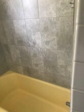 4722 N 85th Ct, Unit Upper in Milwaukee, WI - Building Photo - Building Photo