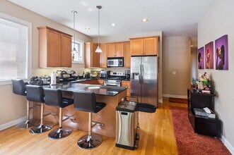4210 N California Ave in Chicago, IL - Building Photo - Building Photo
