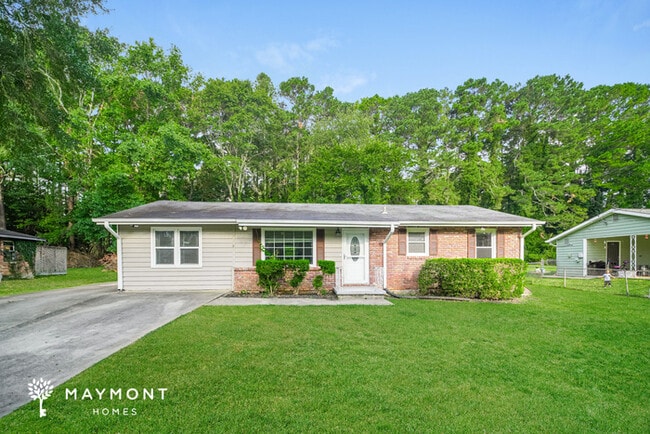 property at 6197 Castlewood Dr