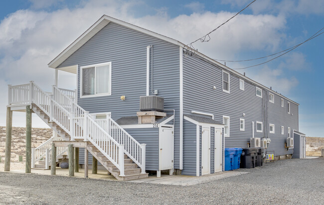 214 Leeward Ave in Beach Haven, NJ - Building Photo - Building Photo