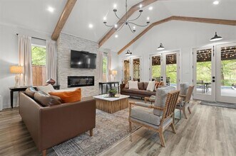 1704 Silverside Dr in Grapevine, TX - Building Photo - Building Photo