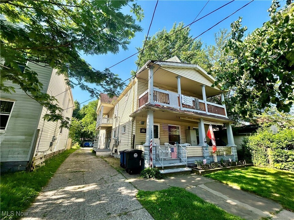 6714 Worley Ave in Cleveland, OH - Building Photo