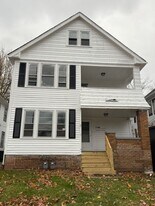 18906 Ironwood Ave in Cleveland, OH - Building Photo