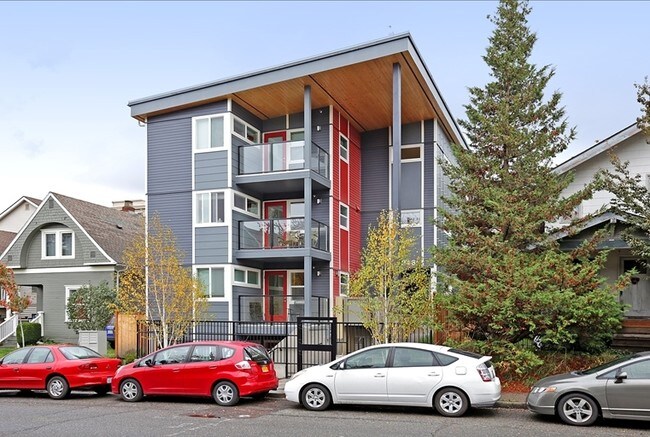Brooklyn Boutique Apartments in Seattle, WA - Building Photo - Building Photo