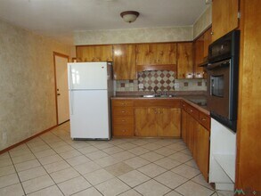 1504 W Briscoe Ave in Artesia, NM - Building Photo - Building Photo