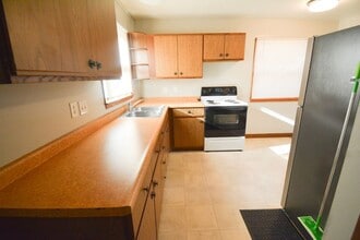 3422 19th Ave NW in Rochester, MN - Building Photo - Building Photo