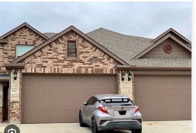 property at 3912 Ashton Dr